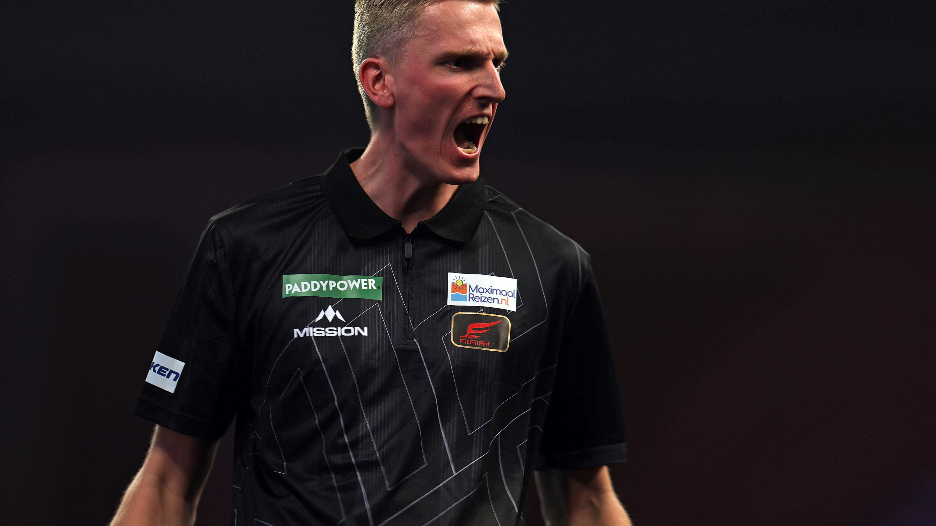 In bloedvorm verkerende Wessel Nijman begint ook in Duitsland met sterke zege